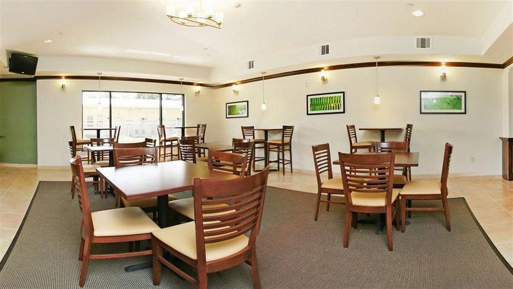 Sleep Inn & Suites Bush Intercontinental - Iah East Humble Exteriör bild