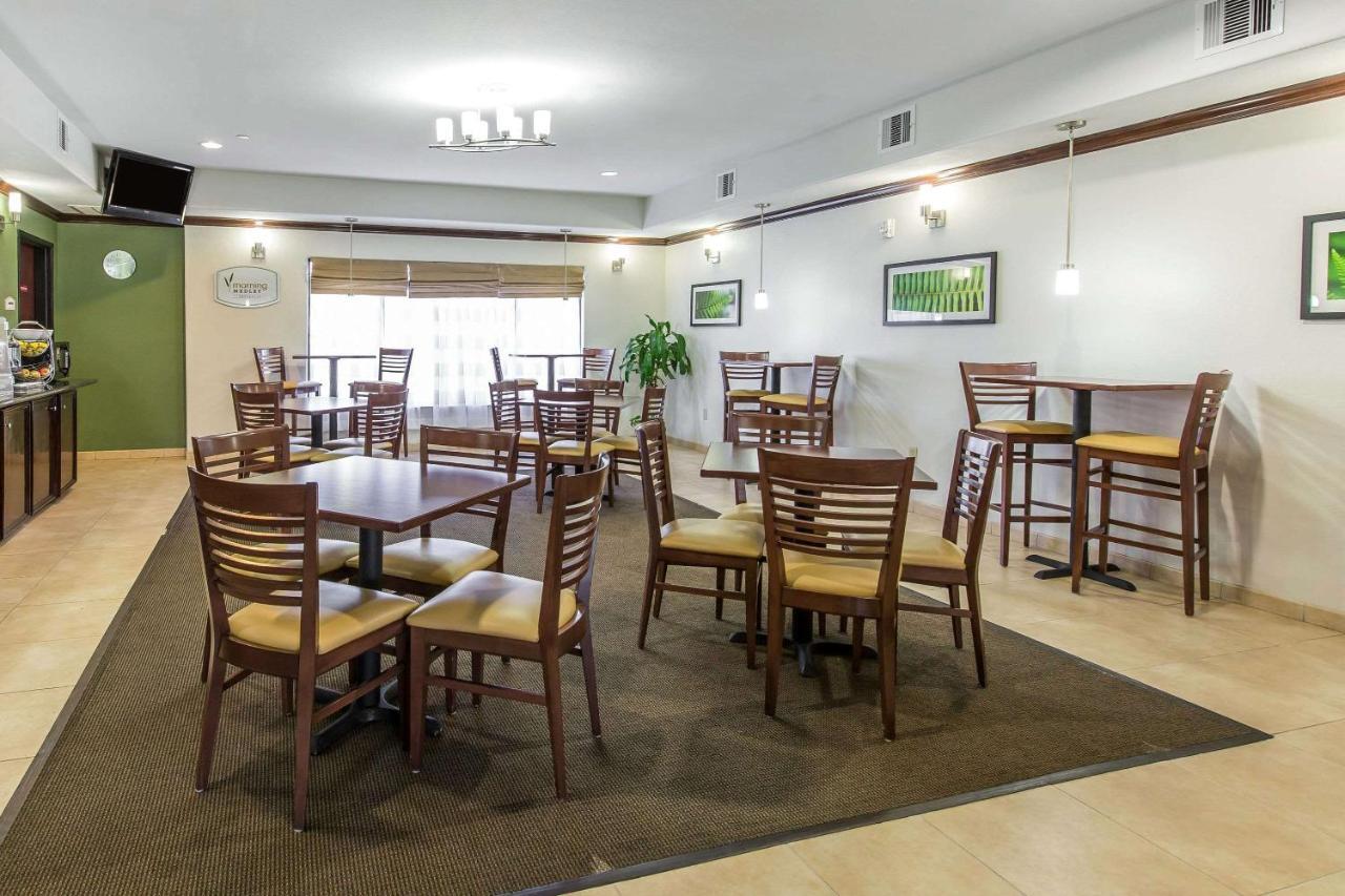 Sleep Inn & Suites Bush Intercontinental - Iah East Humble Exteriör bild