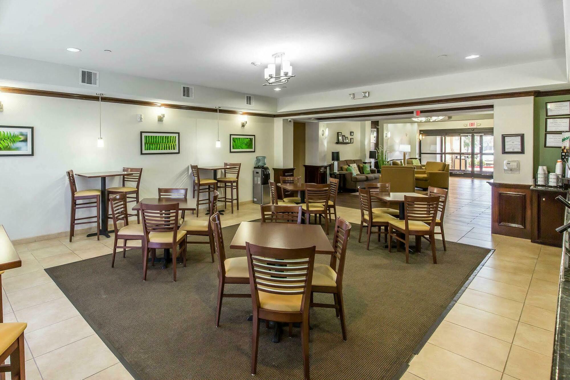 Sleep Inn & Suites Bush Intercontinental - Iah East Humble Exteriör bild