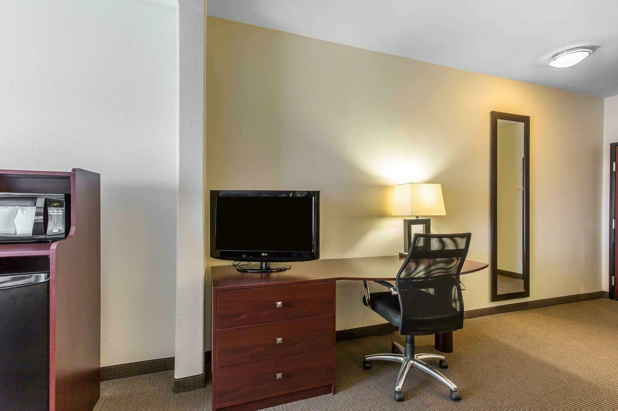 Sleep Inn & Suites Bush Intercontinental - Iah East Humble Exteriör bild