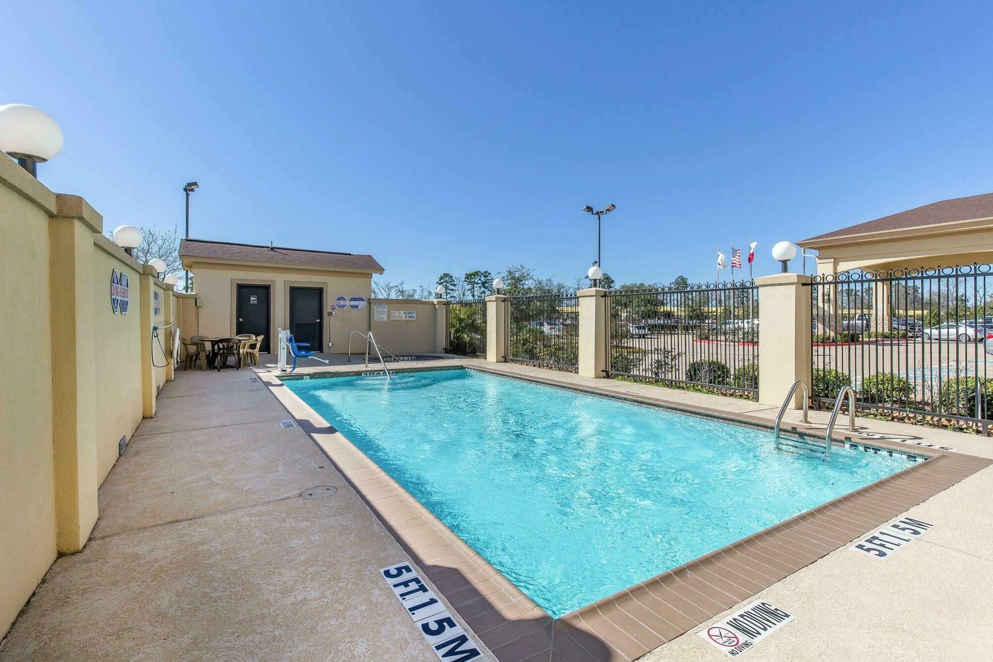 Sleep Inn & Suites Bush Intercontinental - Iah East Humble Exteriör bild